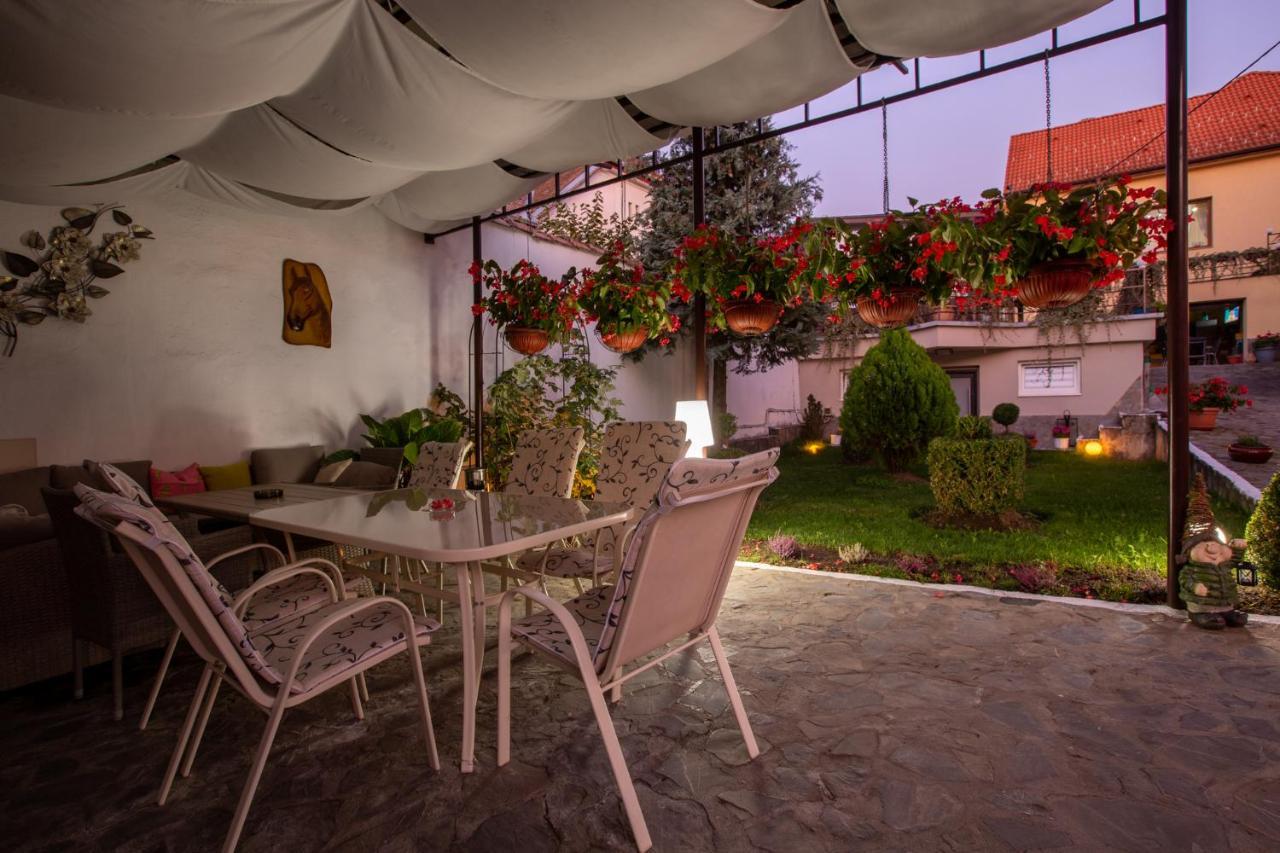 Pensiunea Simar Sibiu Exterior photo